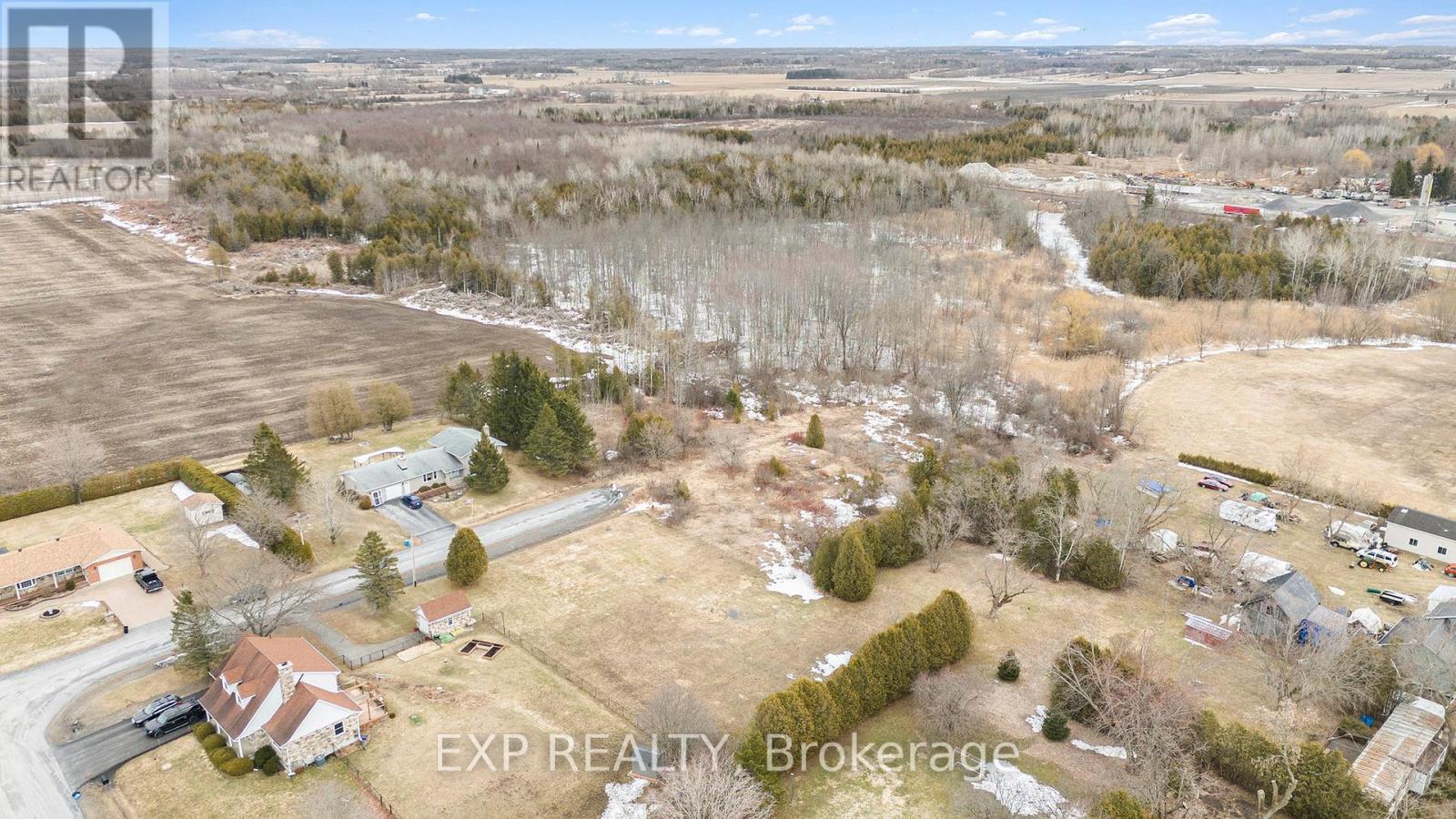 












20732 LEFEBVRE STREET

,
South Glengarry,







Ontario
K0C1L0

