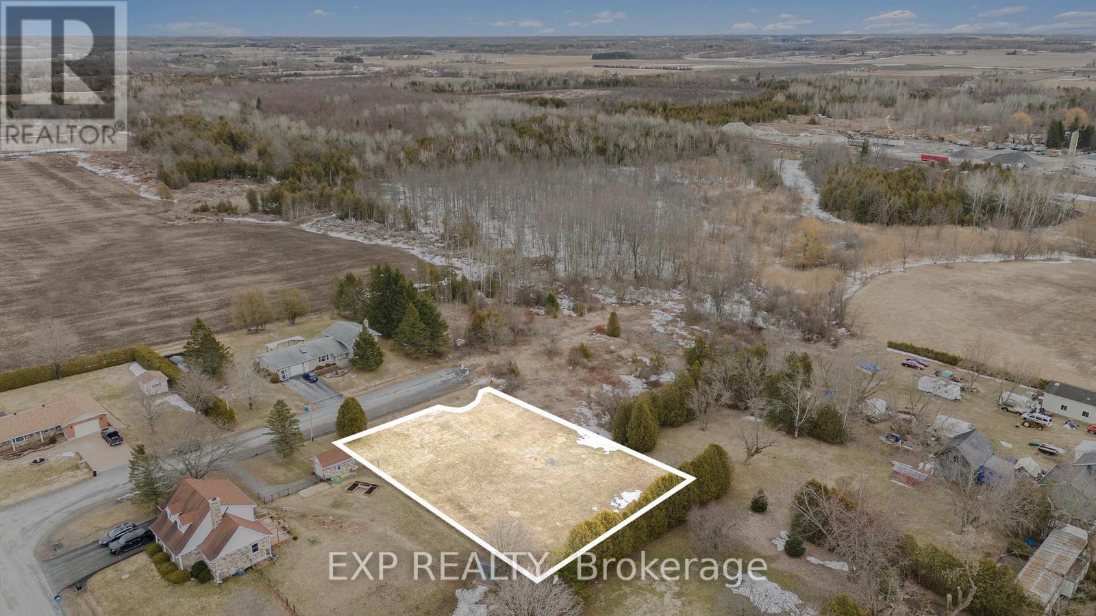 












20732 LEFEBVRE STREET

,
South Glengarry,







Ontario
K0C1L0

