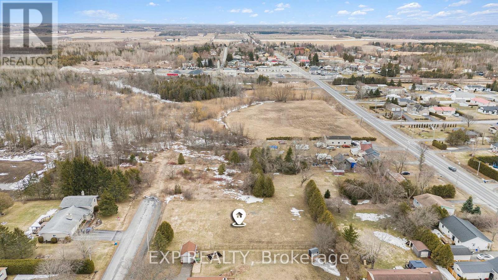 












20732 LEFEBVRE STREET

,
South Glengarry,







Ontario
K0C1L0

