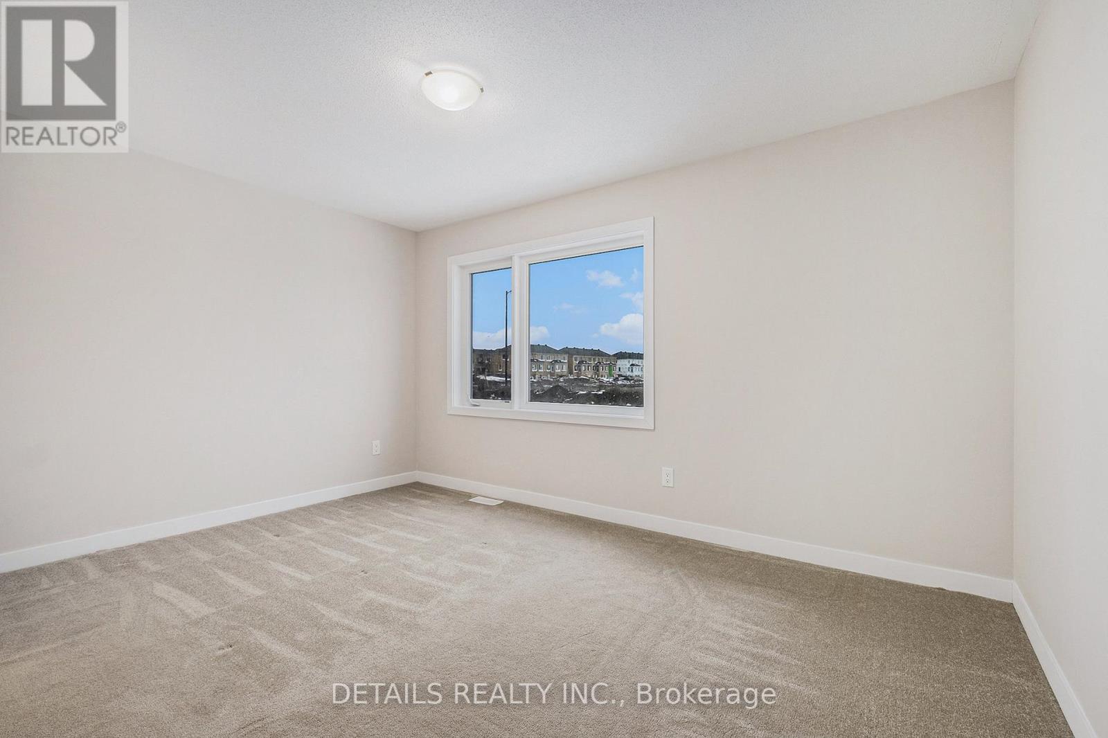 












1915 HAIKU STREET

,
Ottawa,




Ontario
K2J6W8


