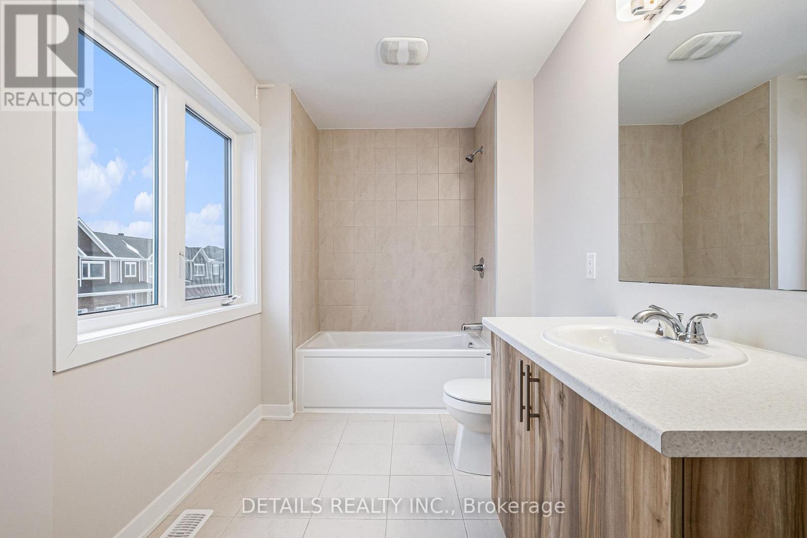 












1915 HAIKU STREET

,
Ottawa,




Ontario
K2J6W8

