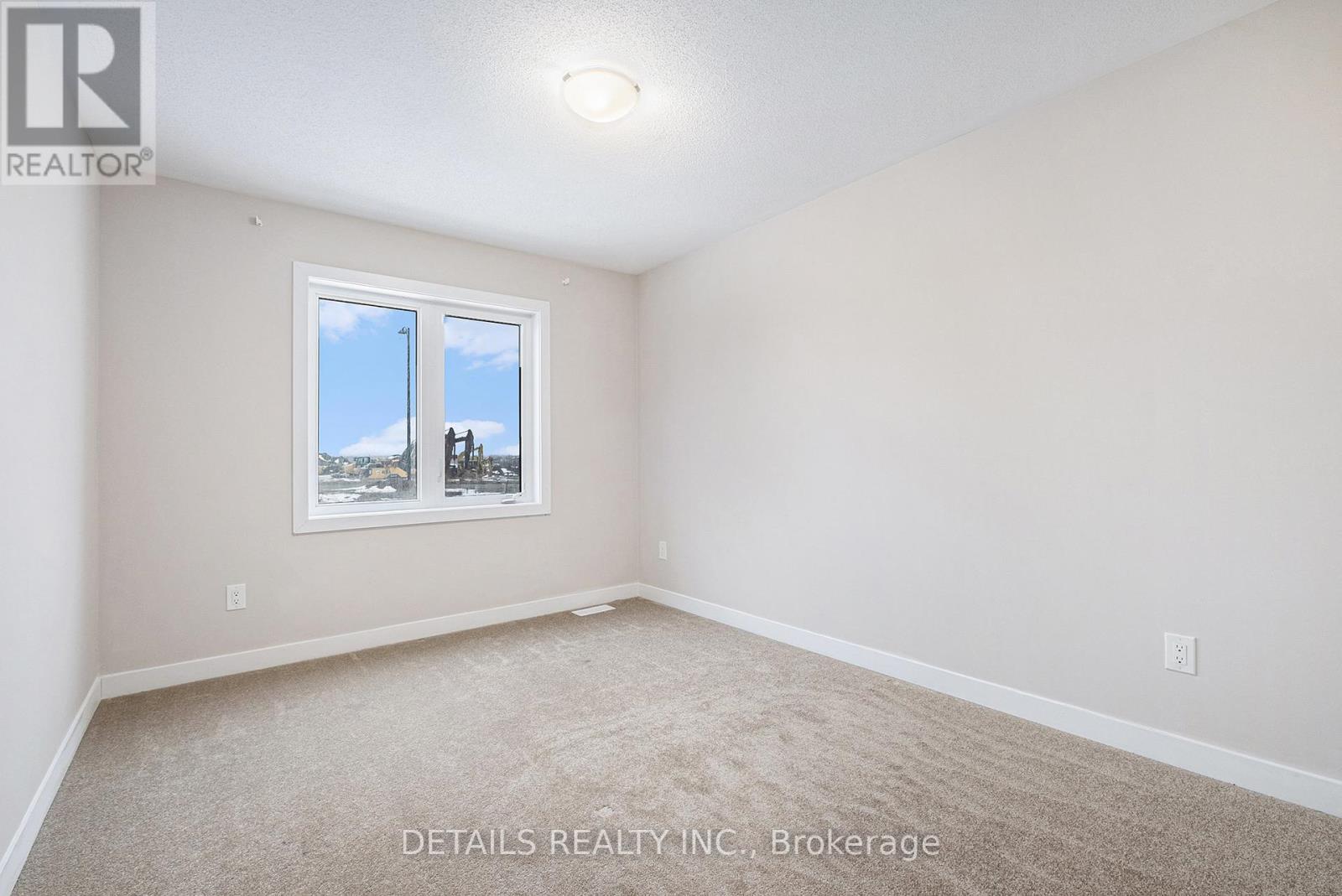 












1915 HAIKU STREET

,
Ottawa,




Ontario
K2J6W8

