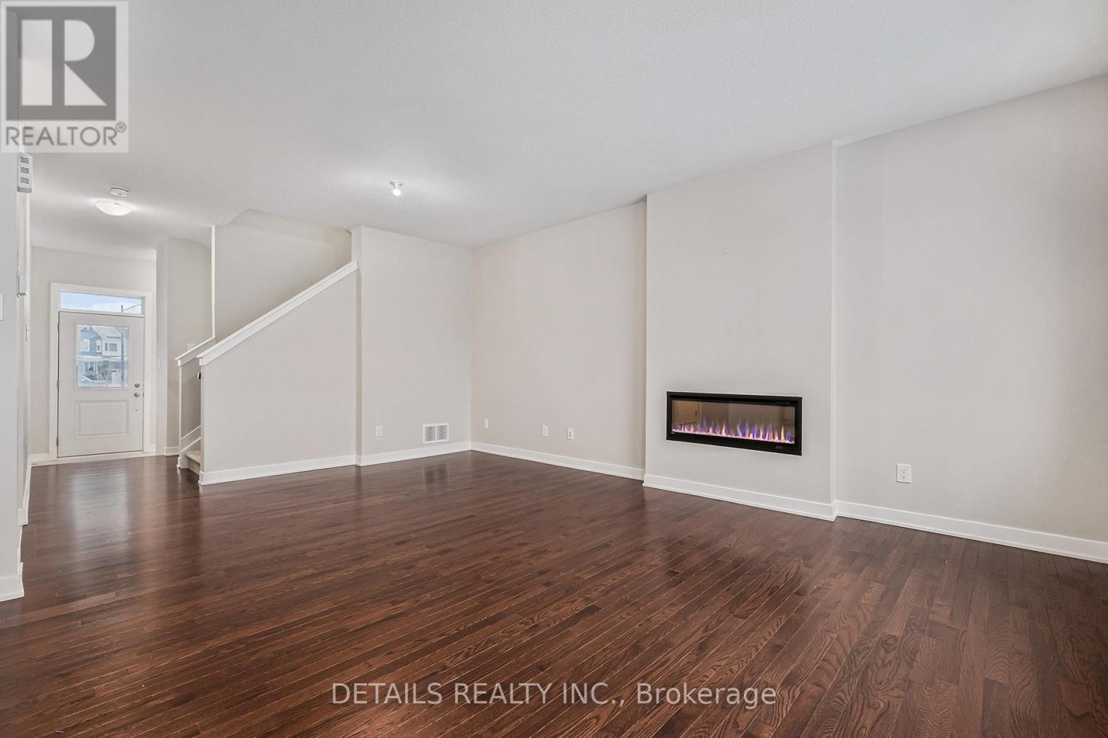 












1915 HAIKU STREET

,
Ottawa,




Ontario
K2J6W8

