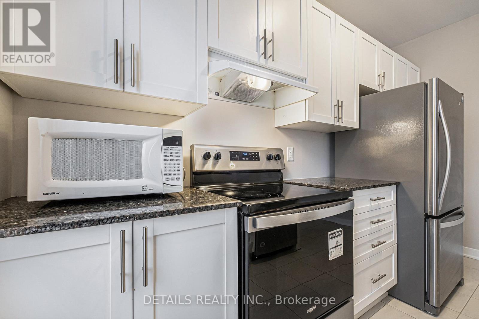 












1915 HAIKU STREET

,
Ottawa,




Ontario
K2J6W8


