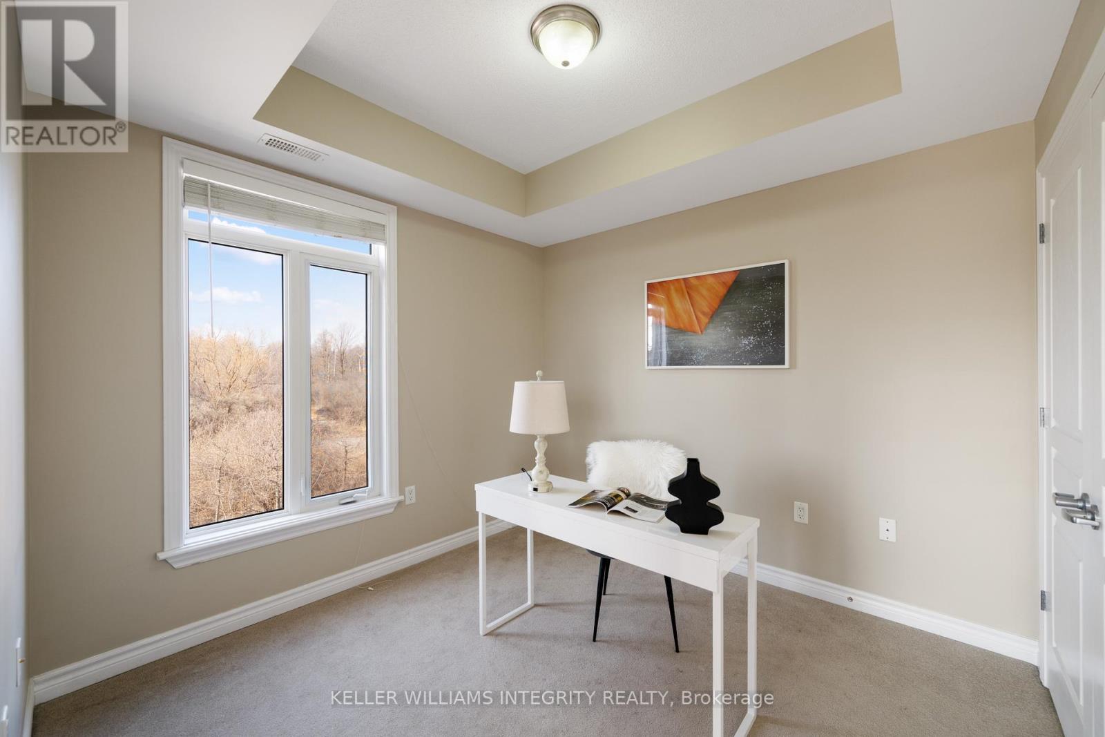 












305 - 655 BEAUPARC PRIVATE

,
Ottawa,




Ontario
K1J0B6

