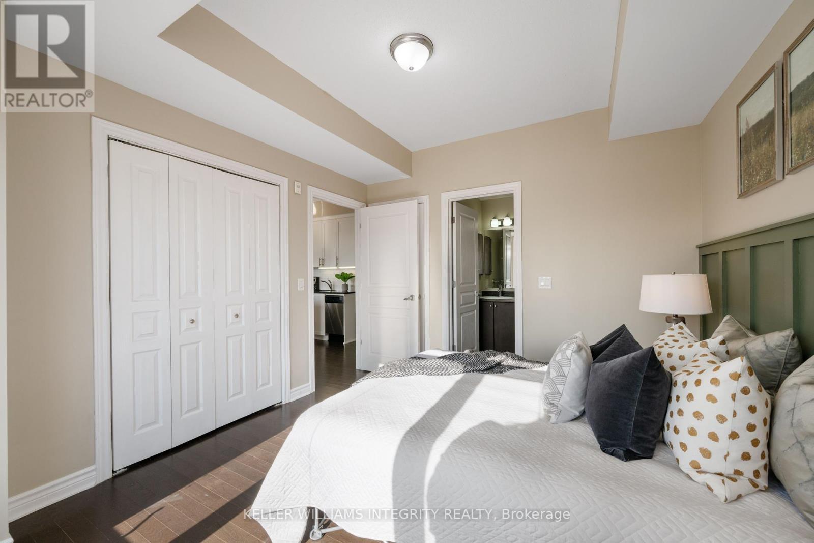 












305 - 655 BEAUPARC PRIVATE

,
Ottawa,




Ontario
K1J0B6

