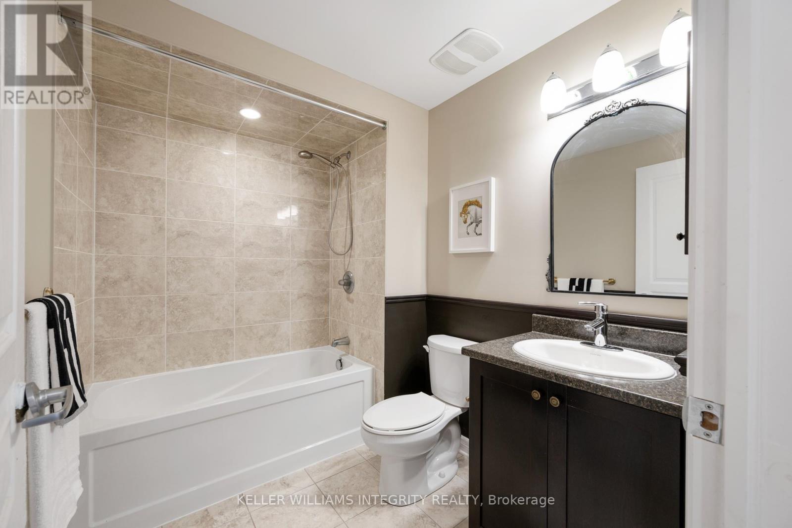 












305 - 655 BEAUPARC PRIVATE

,
Ottawa,




Ontario
K1J0B6

