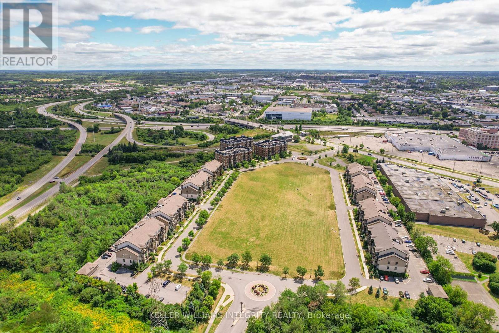 












305 - 655 BEAUPARC PRIVATE

,
Ottawa,




Ontario
K1J0B6

