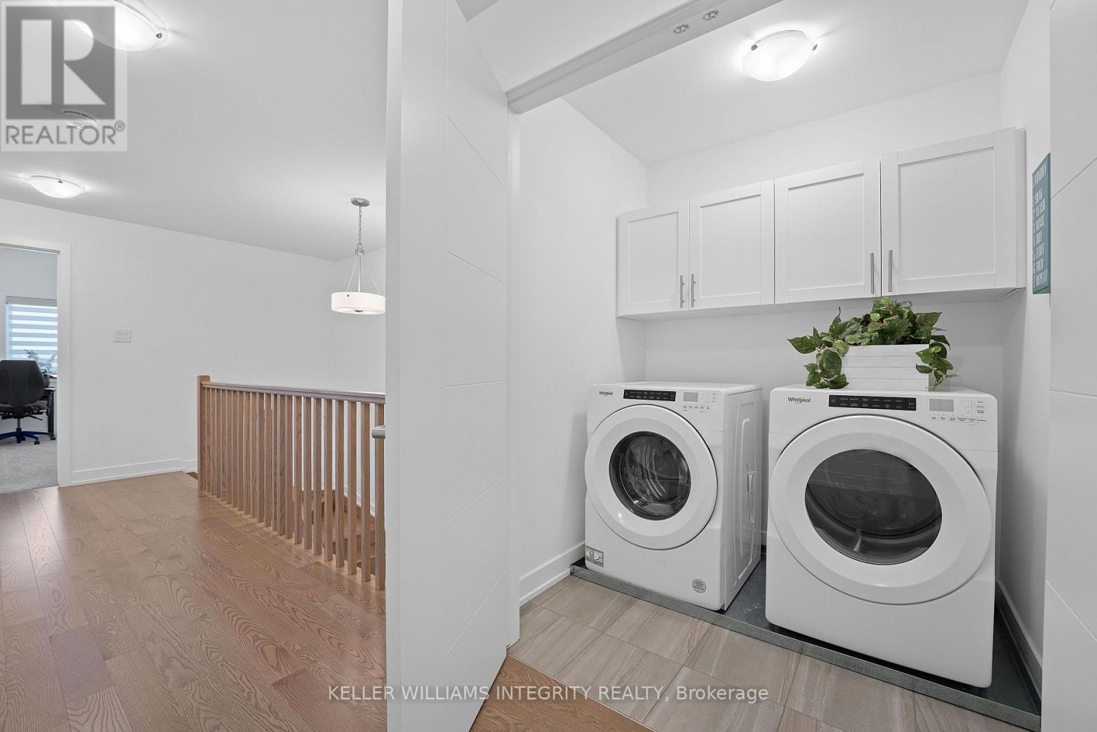 












3297 FINDLAY CREEK DRIVE

,
Ottawa,




Ontario
K1T0V2

