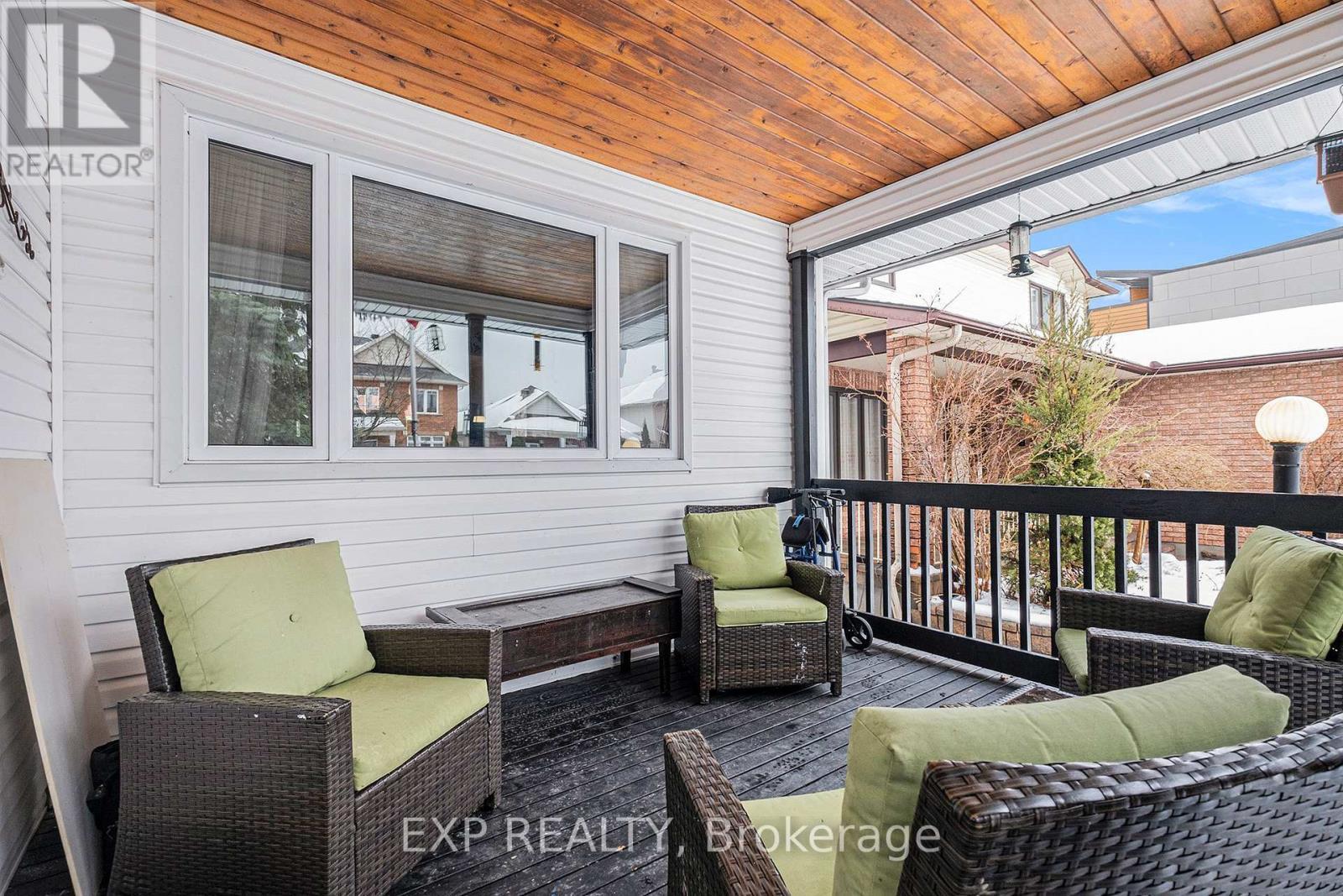 












1465 QUEENSDALE AVENUE

,
Ottawa,




Ontario
K1T1J2

