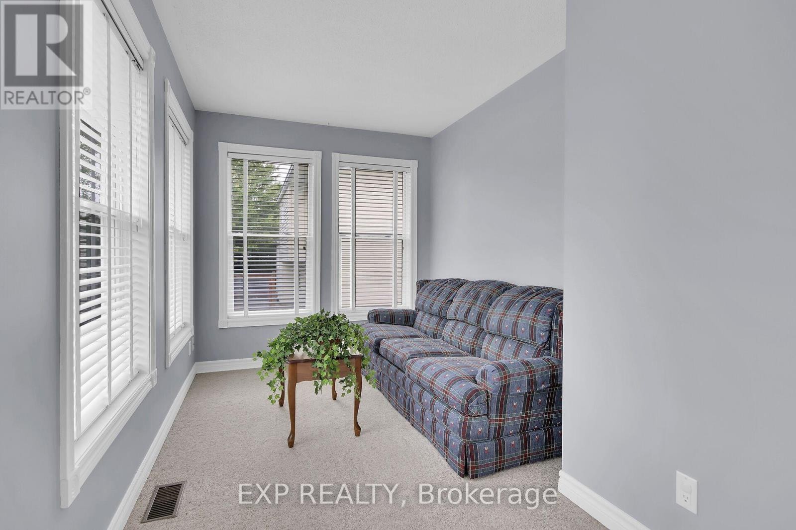 












40 EVELYN STREET

,
Mississippi Mills,




Ontario
K0A1A0

