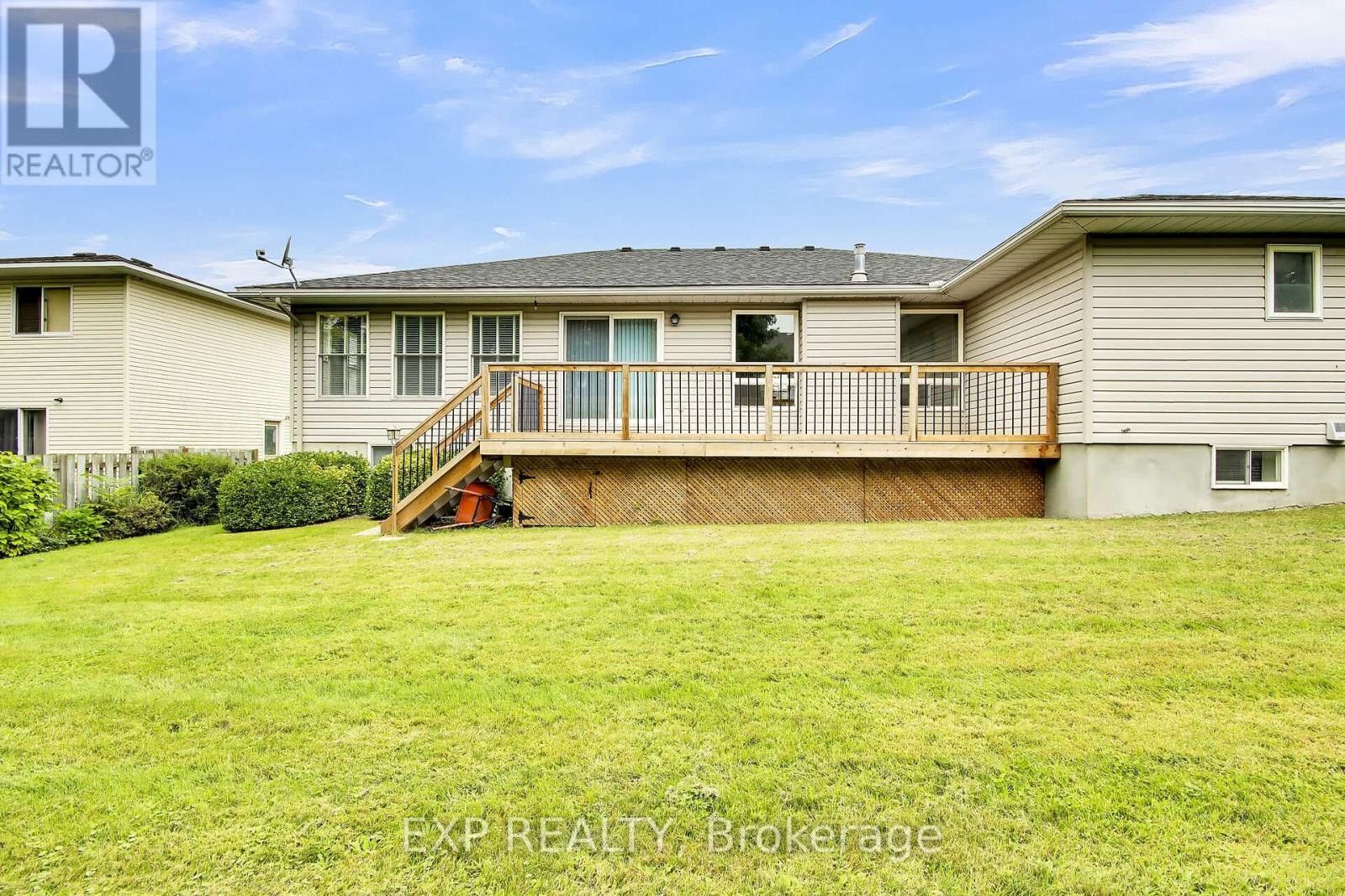 












40 EVELYN STREET

,
Mississippi Mills,




Ontario
K0A1A0

