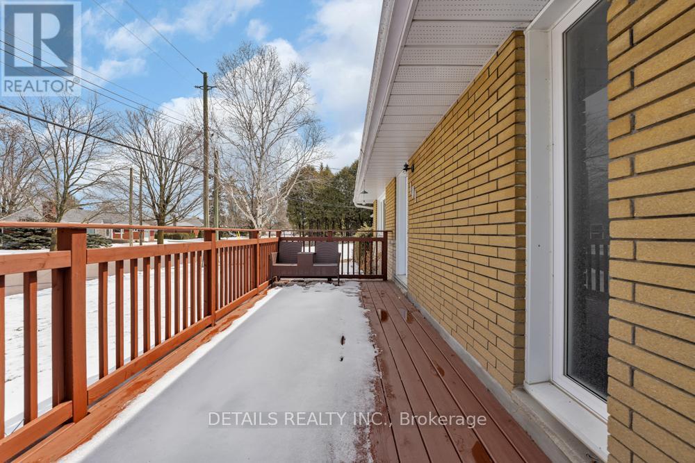 












101 CHARLES STREET

,
Arnprior,




Ontario
K7S1A9

