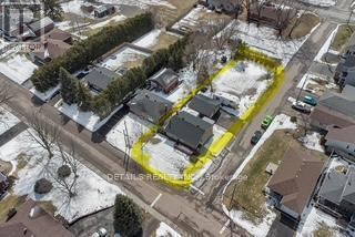 












101 CHARLES STREET

,
Arnprior,




Ontario
K7S1A9

