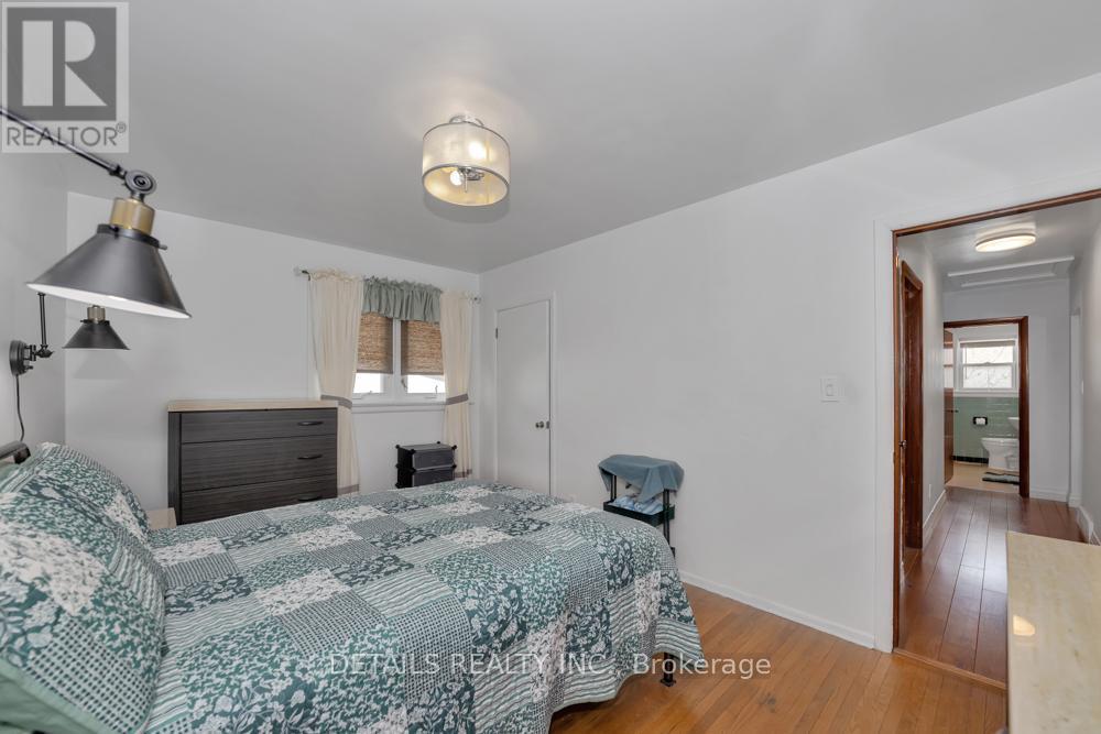 












101 CHARLES STREET

,
Arnprior,




Ontario
K7S1A9

