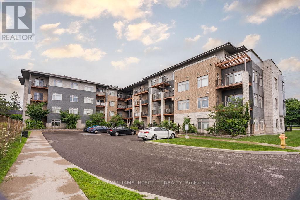 












102 - 2785 BASELINE ROAD

,
Ottawa,




Ontario
K2H1G9

