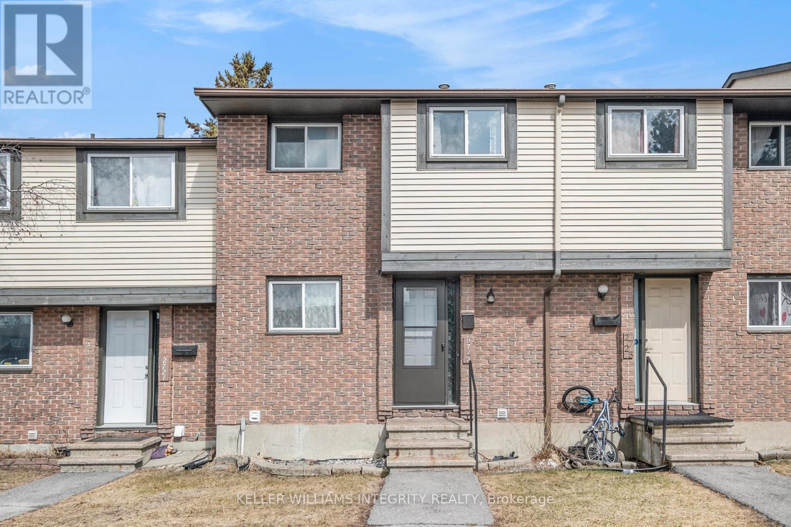 












54 - 2723 PIMLICO CRESCENT

,
Ottawa,




Ontario
K1T2A7

