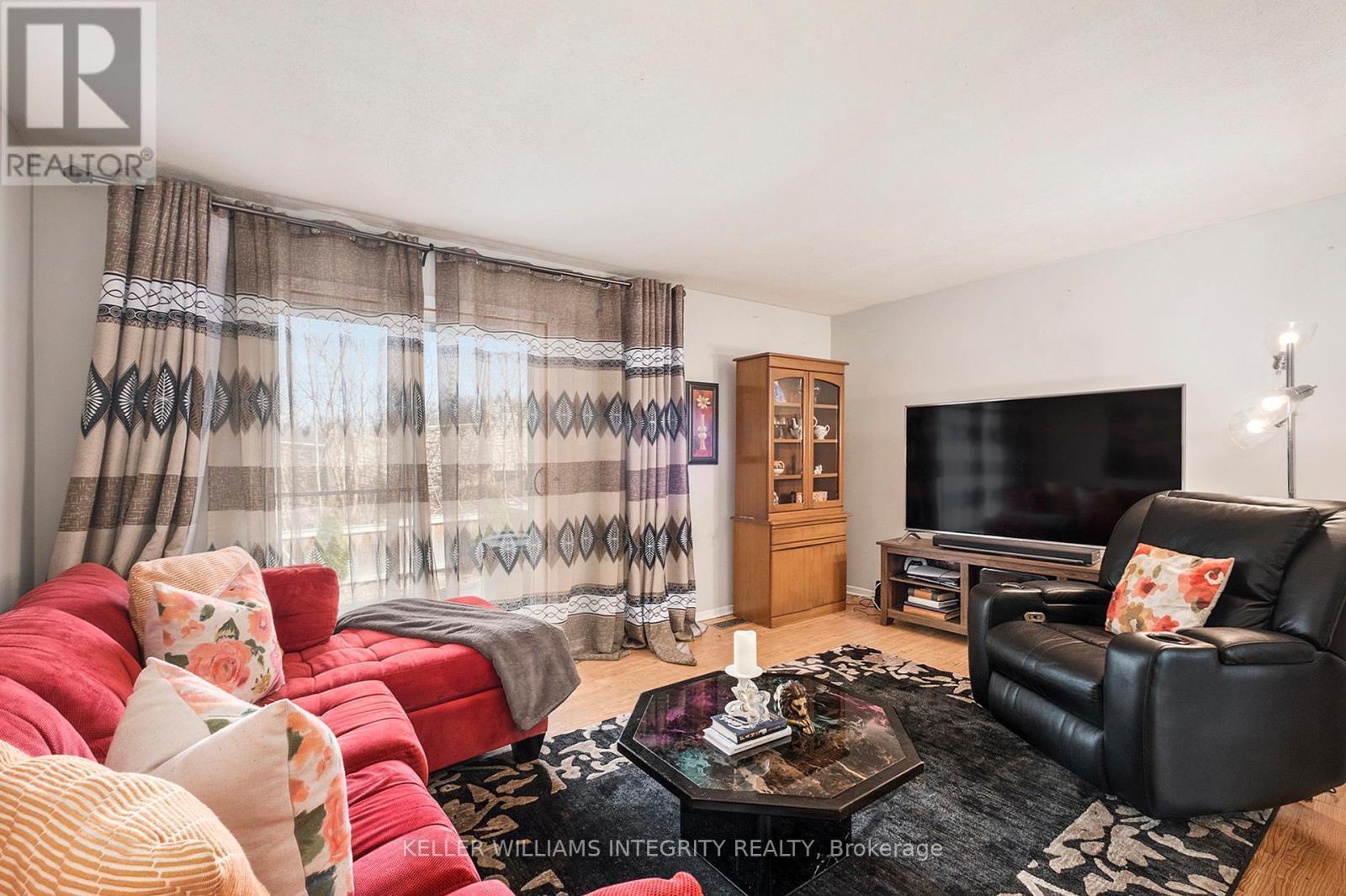 












54 - 2723 PIMLICO CRESCENT

,
Ottawa,




Ontario
K1T2A7

