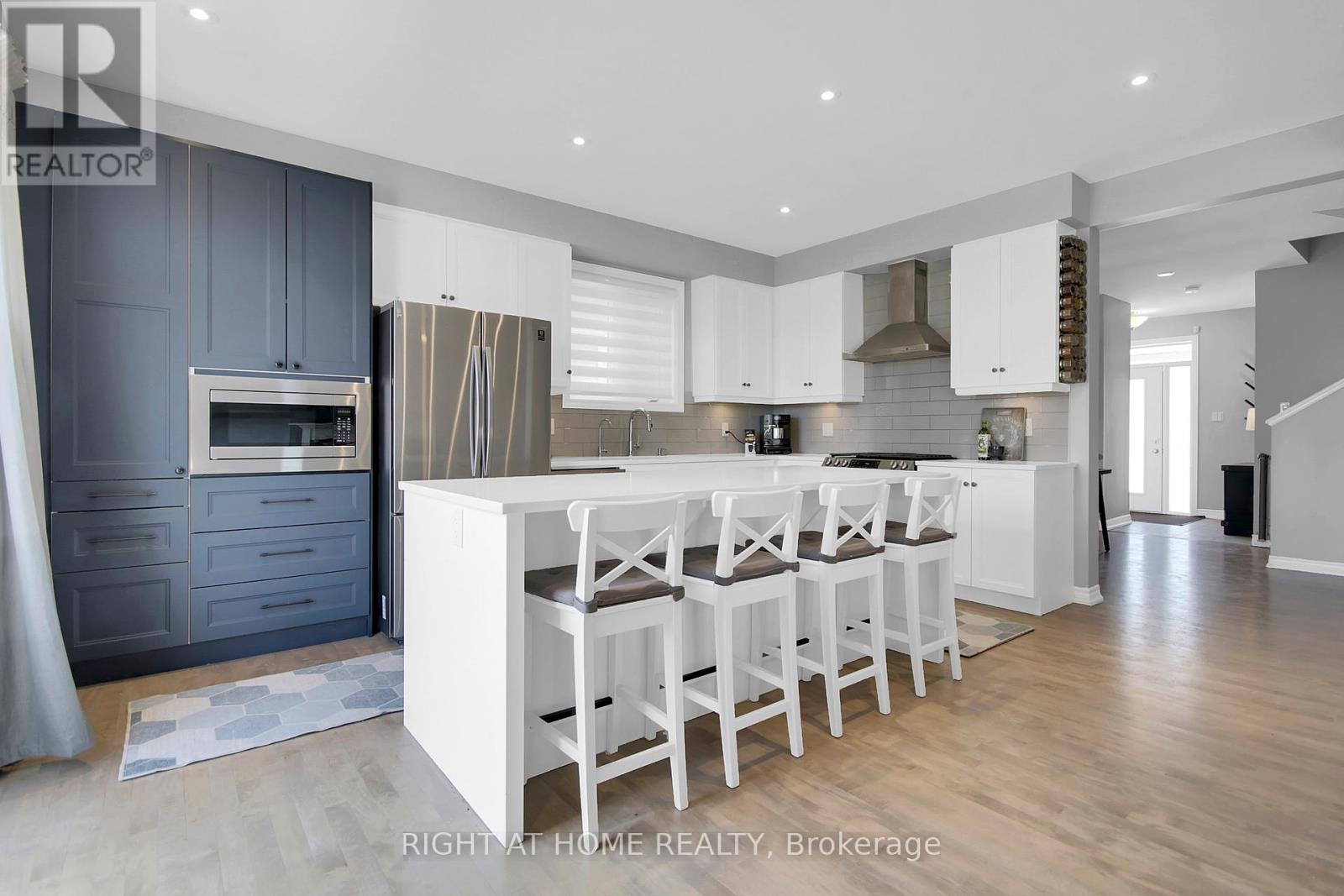 












68 PELHAM CRESCENT

,
Ottawa,




Ontario
K0A2Z0

