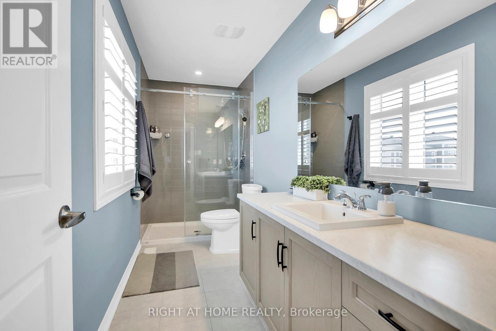 












68 PELHAM CRESCENT

,
Ottawa,




Ontario
K0A2Z0

