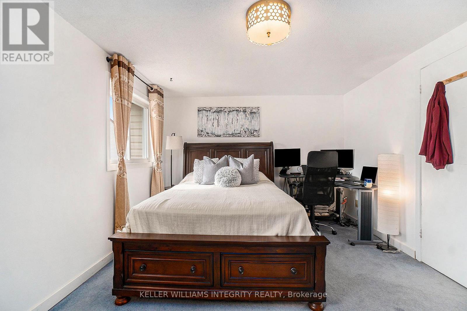 












A - 85 SEYTON DRIVE

,
Ottawa,




Ontario
K2H8Y7

