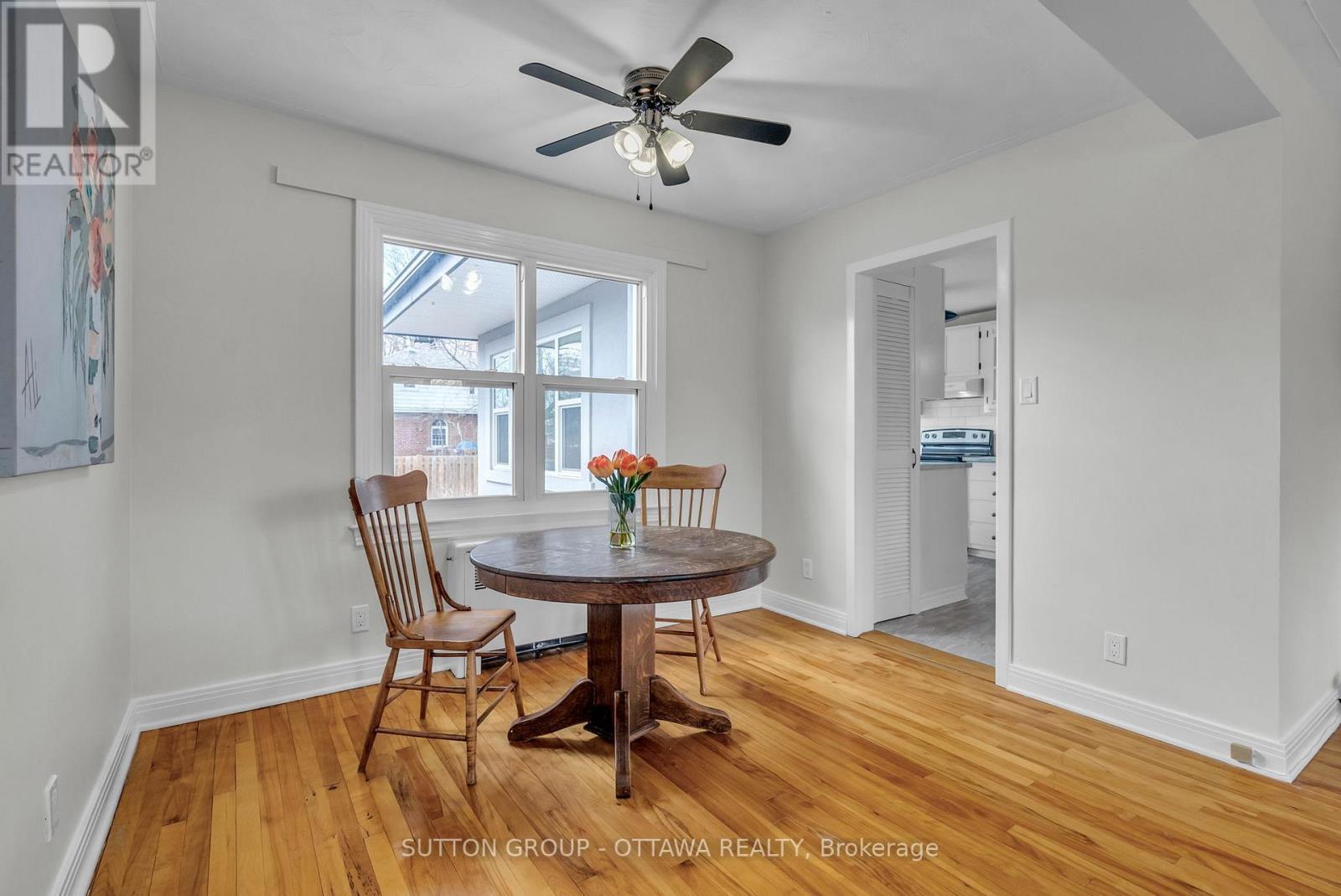 












1371 WOODWARD AVENUE SE

,
Ottawa,




Ontario
K1Z7V7

