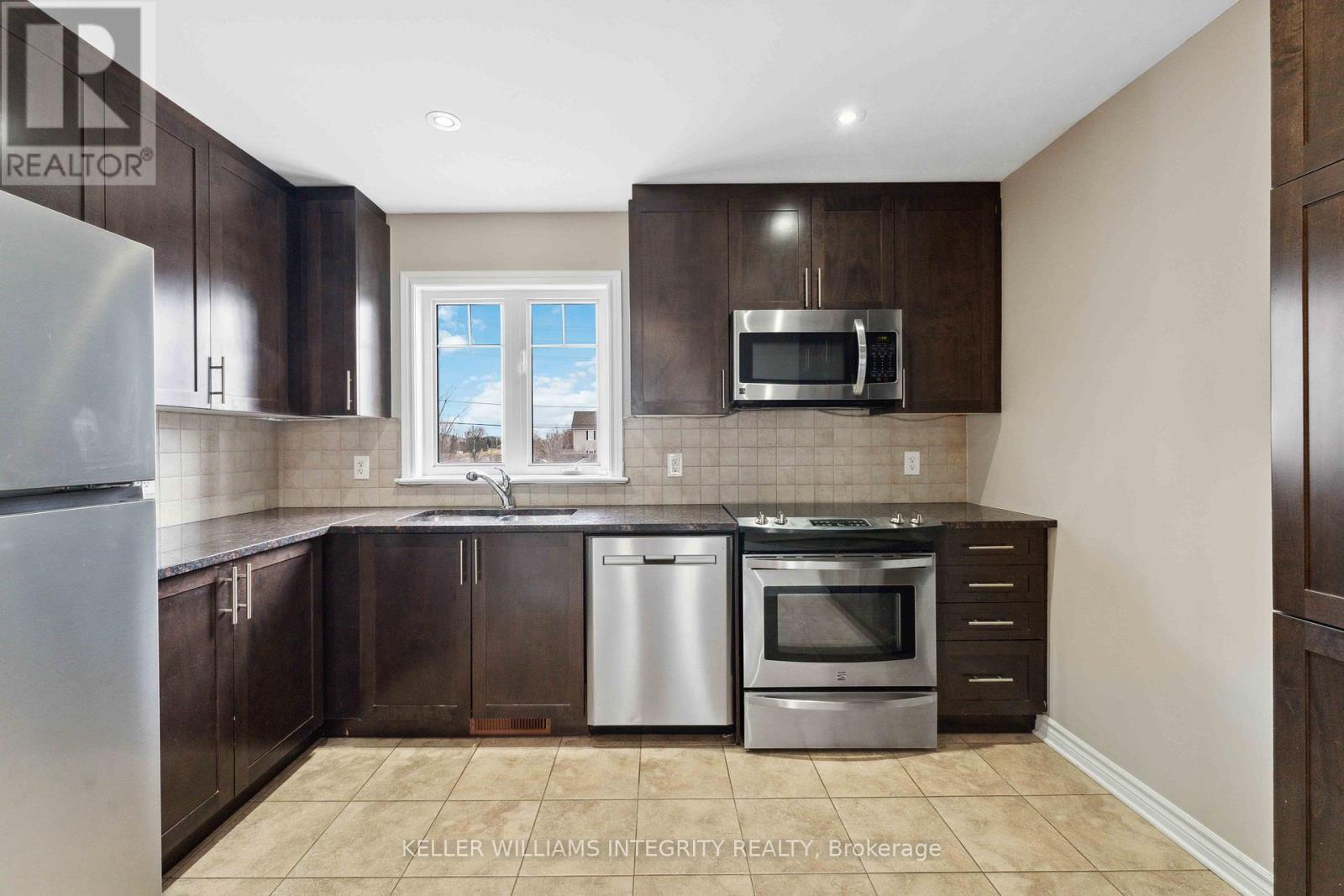












3363 CAMBRIAN ROAD

,
Ottawa,




Ontario
K2J1S3

