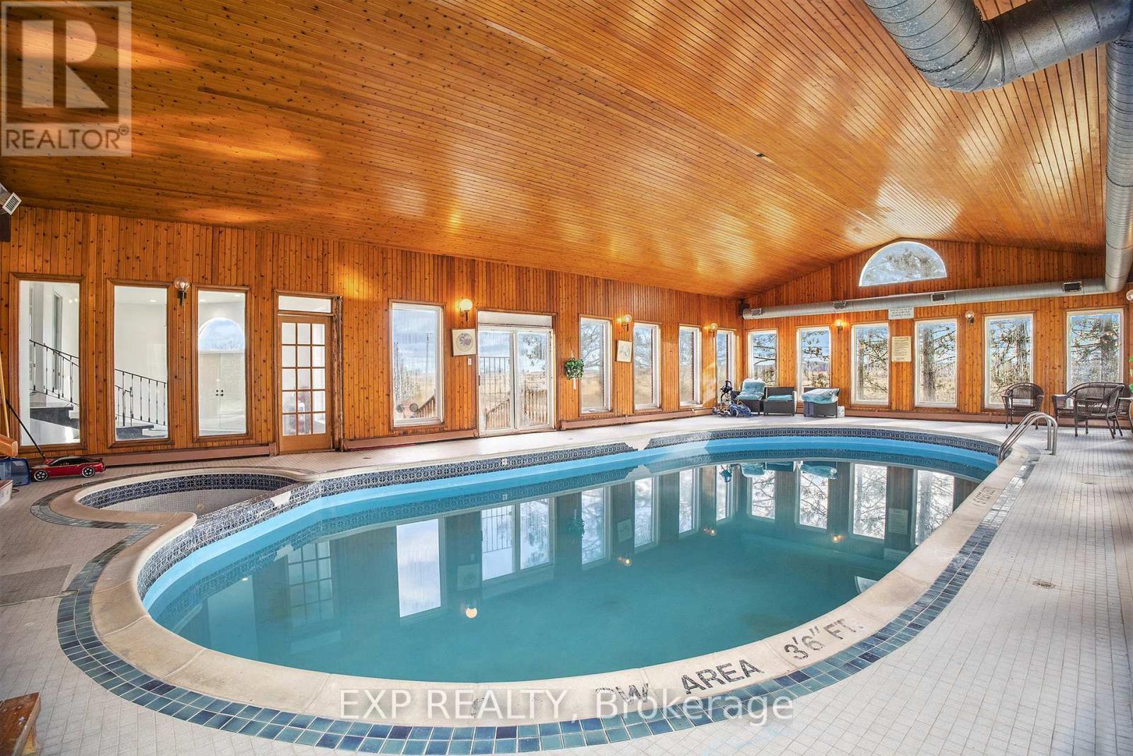 












8411 RUSSELL ROAD

,
Ottawa,




Ontario
K4B0J7

