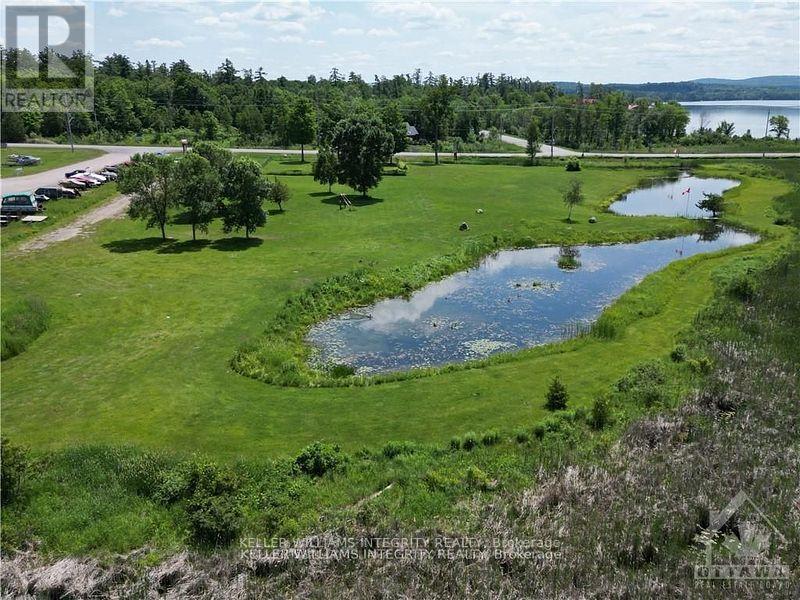 












5056 CALABOGIE ROAD

,
Greater Madawaska,







Ontario
K0J1H0


