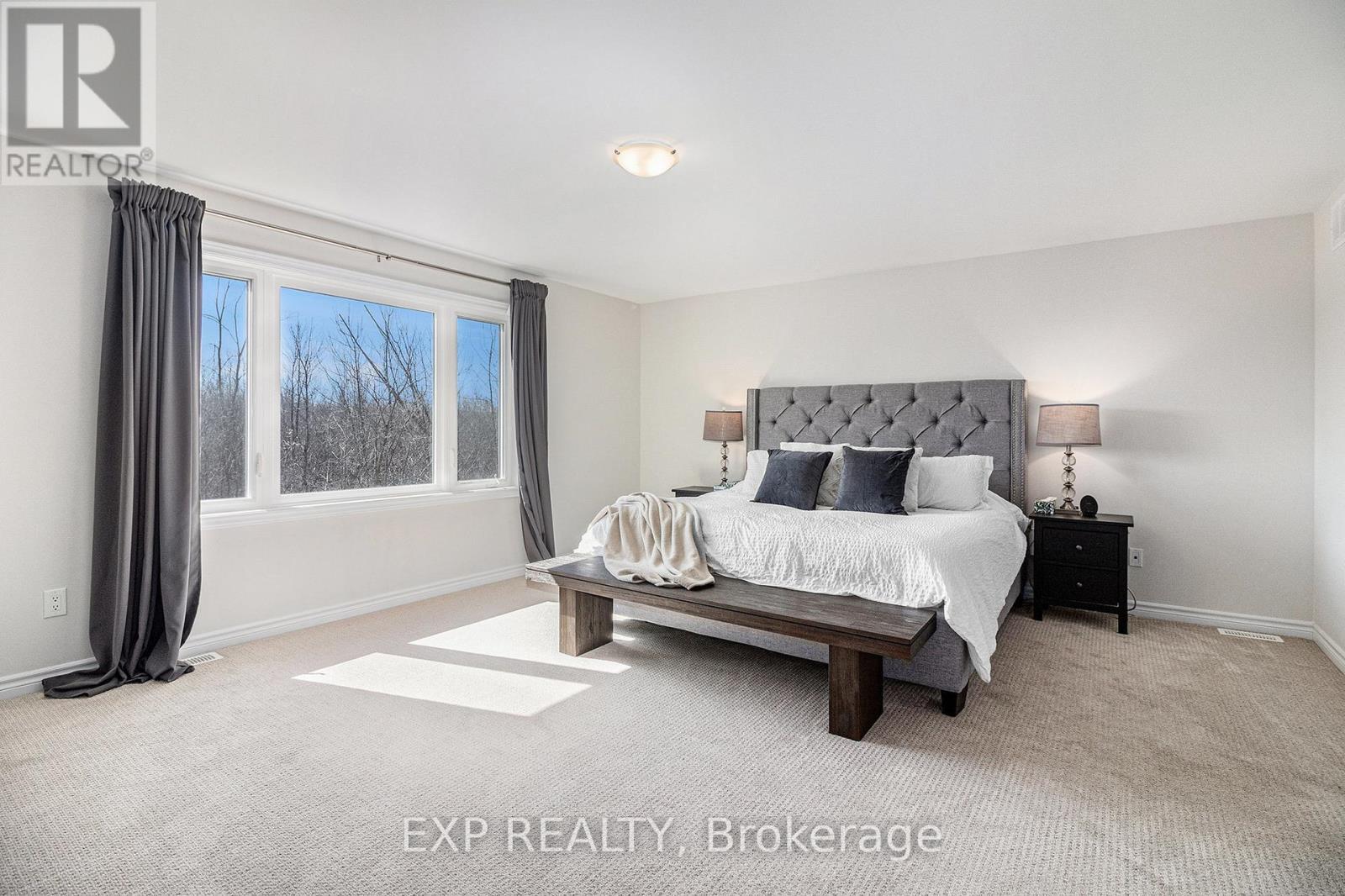 












107 RALLIDALE STREET

,
Ottawa,




Ontario
K1X0G7

