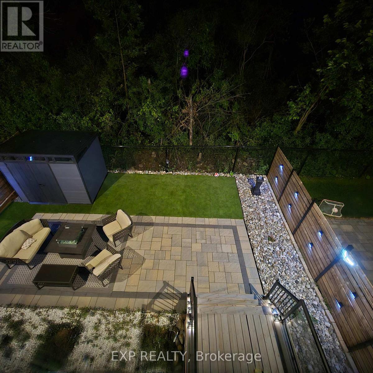 












107 RALLIDALE STREET

,
Ottawa,




Ontario
K1X0G7

