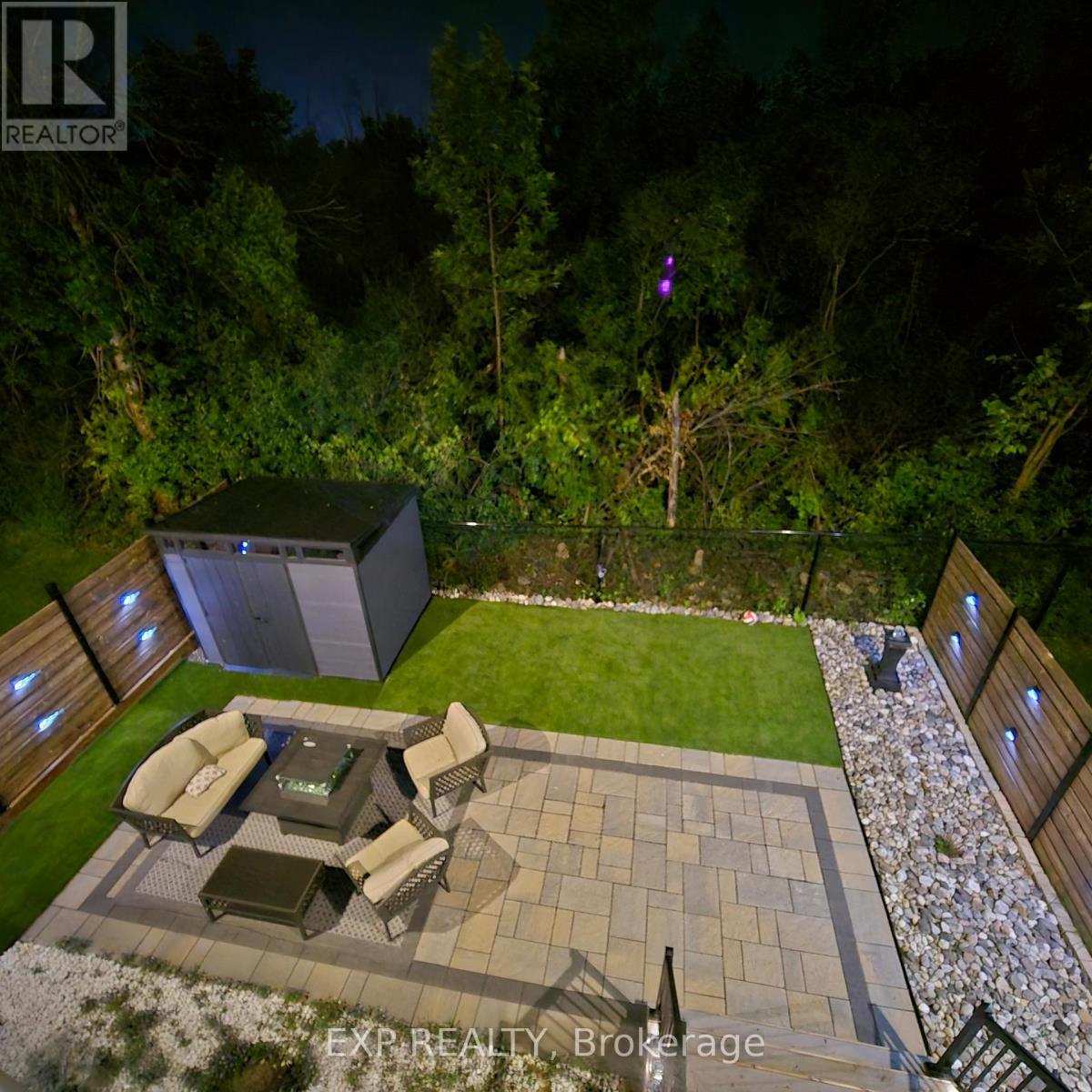 












107 RALLIDALE STREET

,
Ottawa,




Ontario
K1X0G7

