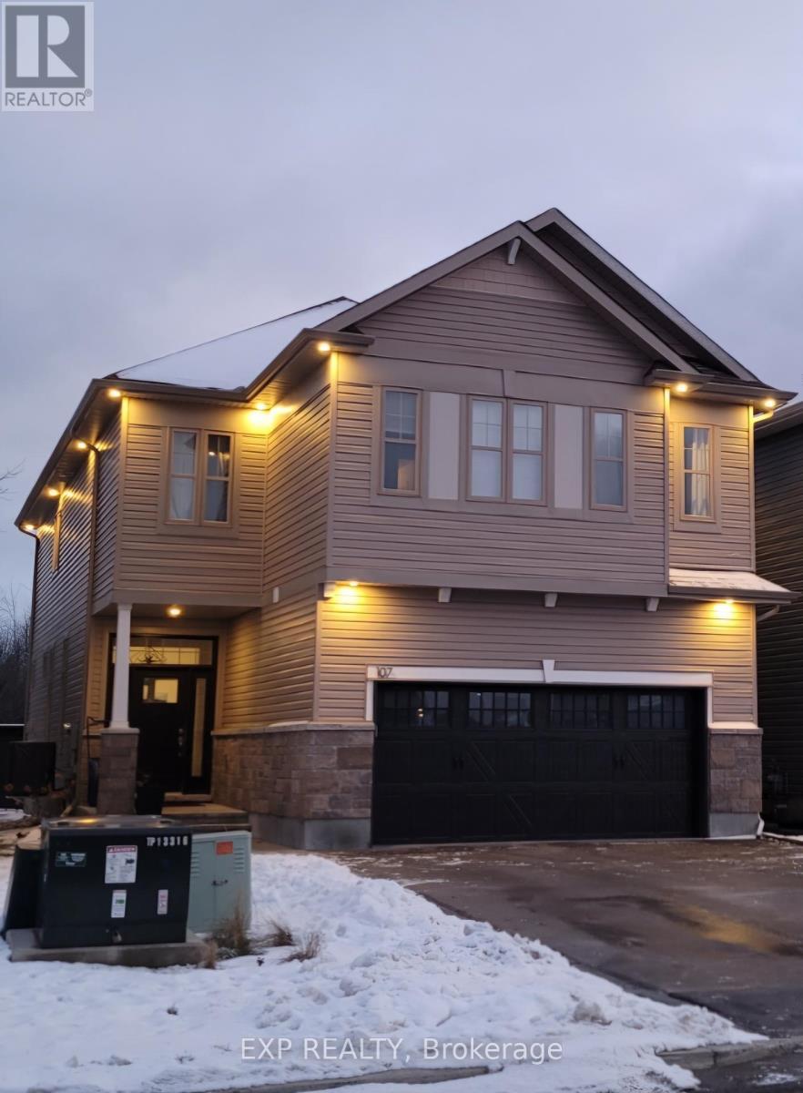 












107 RALLIDALE STREET

,
Ottawa,




Ontario
K1X0G7

