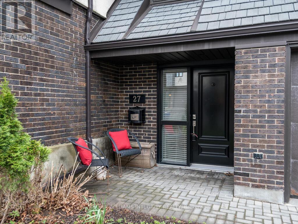 












27 - 655 RICHMOND ROAD

,
Ottawa,




Ontario
K2A3Y3

