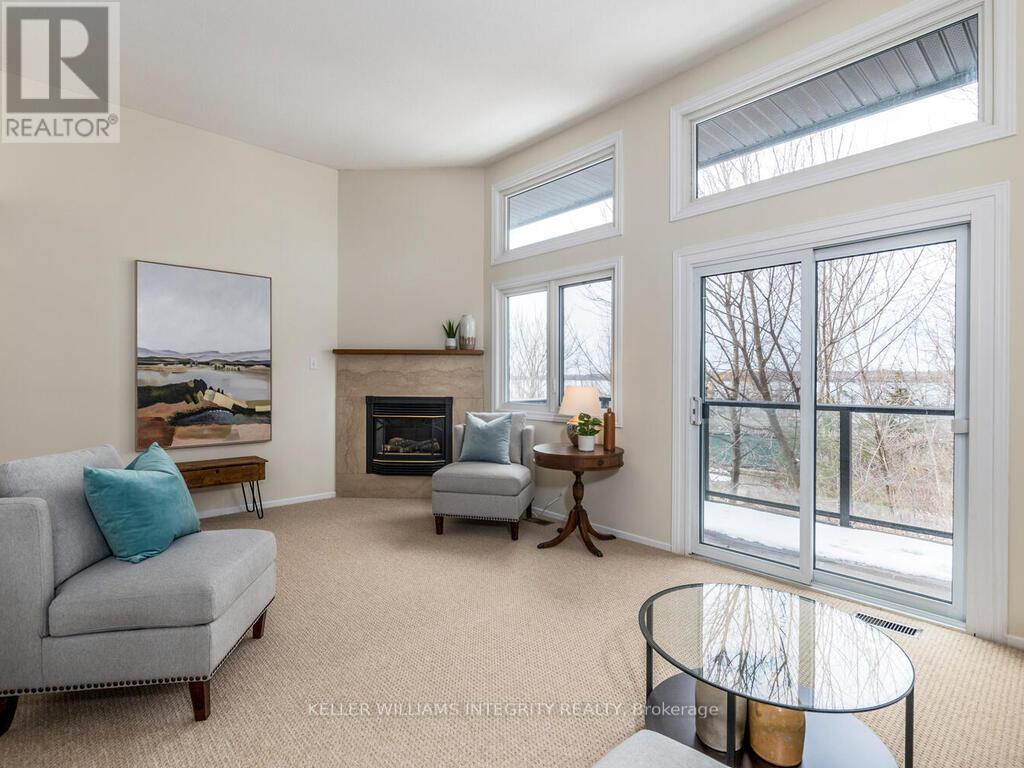 












27 - 655 RICHMOND ROAD

,
Ottawa,




Ontario
K2A3Y3

