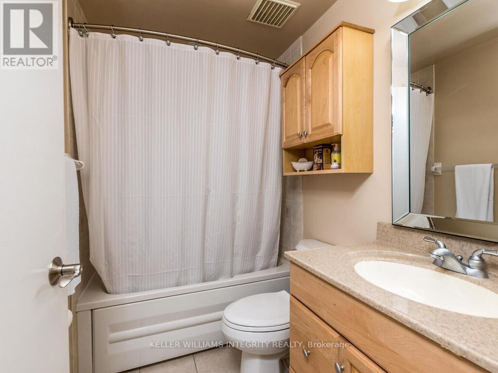 












27 - 655 RICHMOND ROAD

,
Ottawa,




Ontario
K2A3Y3

