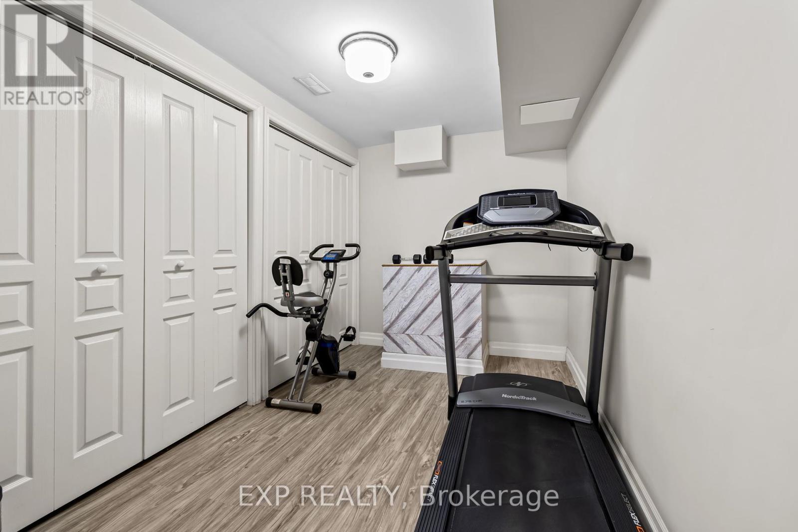 












531 VIVERA PLACE

,
Ottawa,




Ontario
K2S0W2

