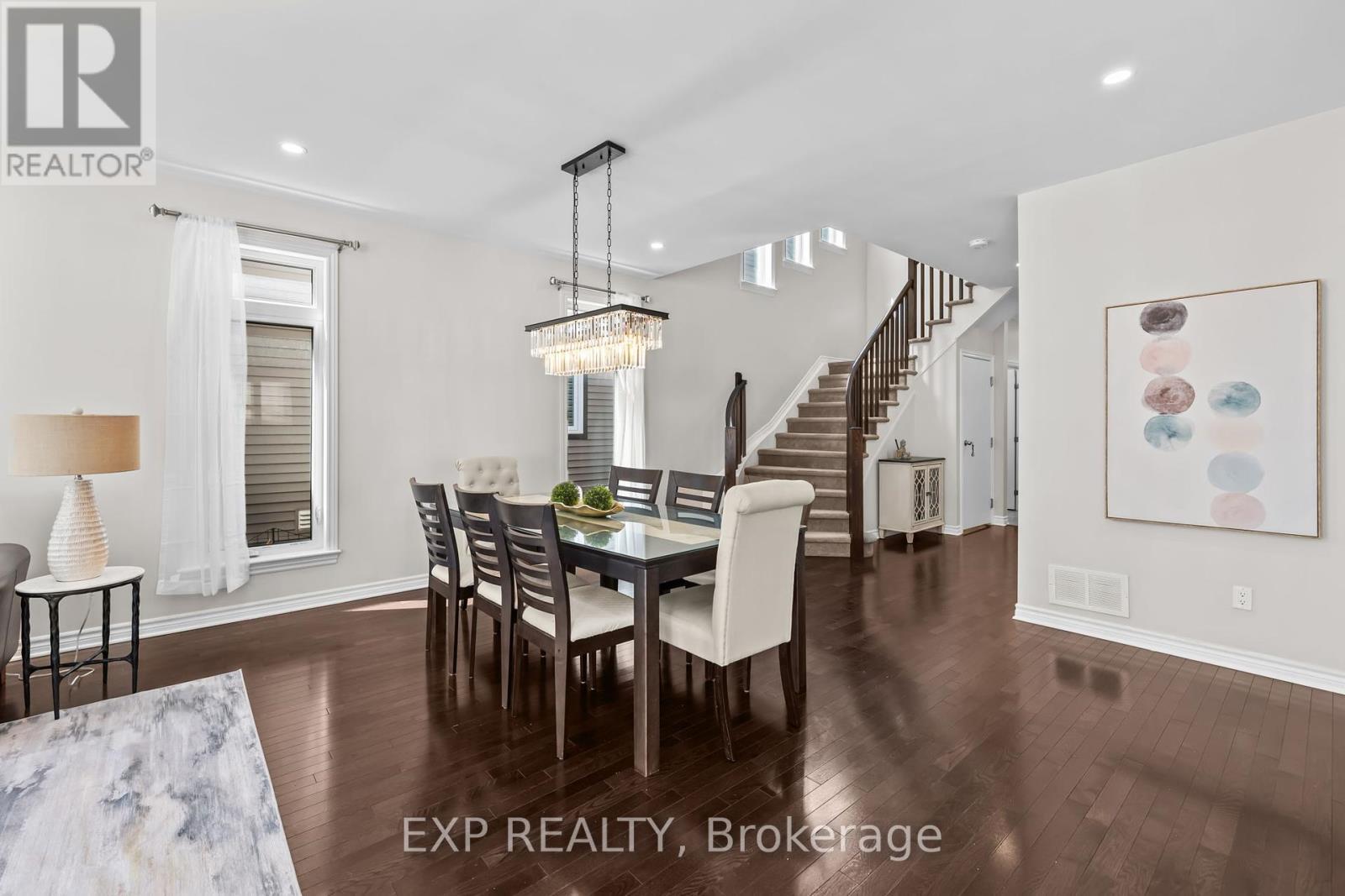 












531 VIVERA PLACE

,
Ottawa,




Ontario
K2S0W2

