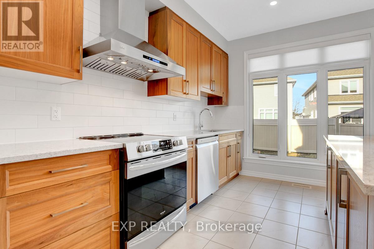 












20 ANGEL HEIGHTS

,
Ottawa,




Ontario
K2S2N3

