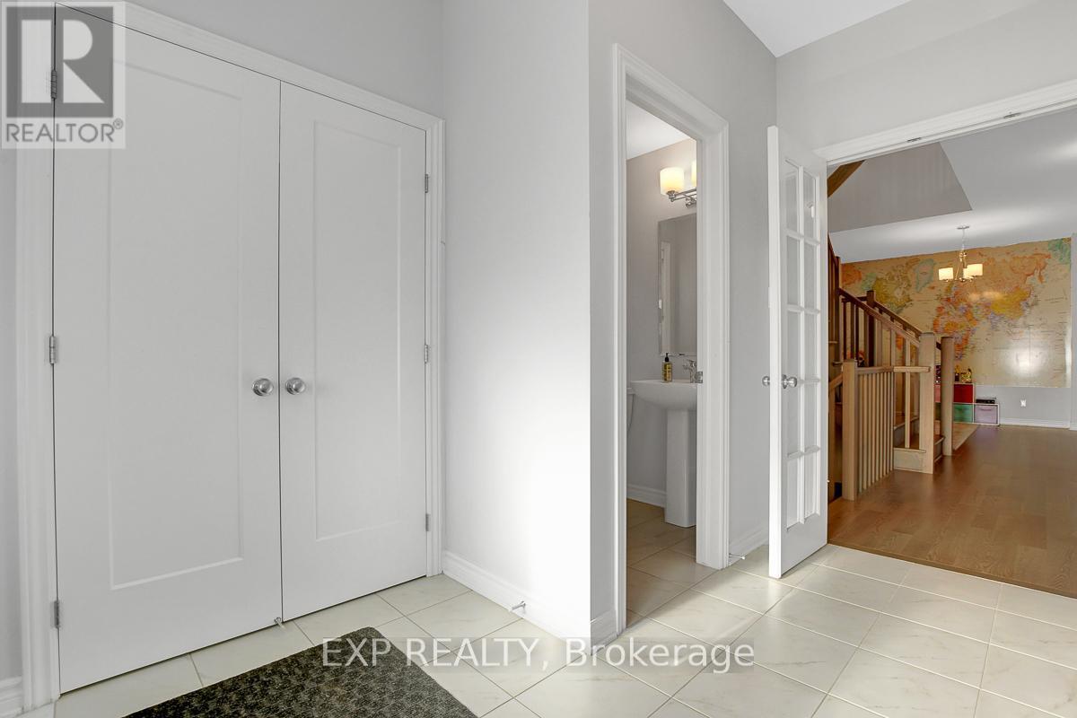 












20 ANGEL HEIGHTS

,
Ottawa,




Ontario
K2S2N3

