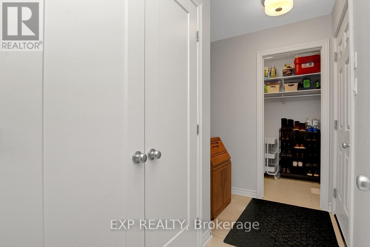 












20 ANGEL HEIGHTS

,
Ottawa,




Ontario
K2S2N3

