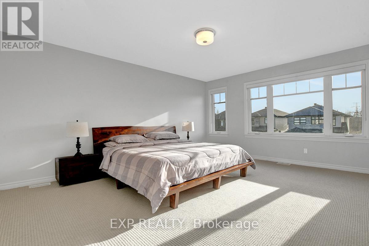 












20 ANGEL HEIGHTS

,
Ottawa,




Ontario
K2S2N3

