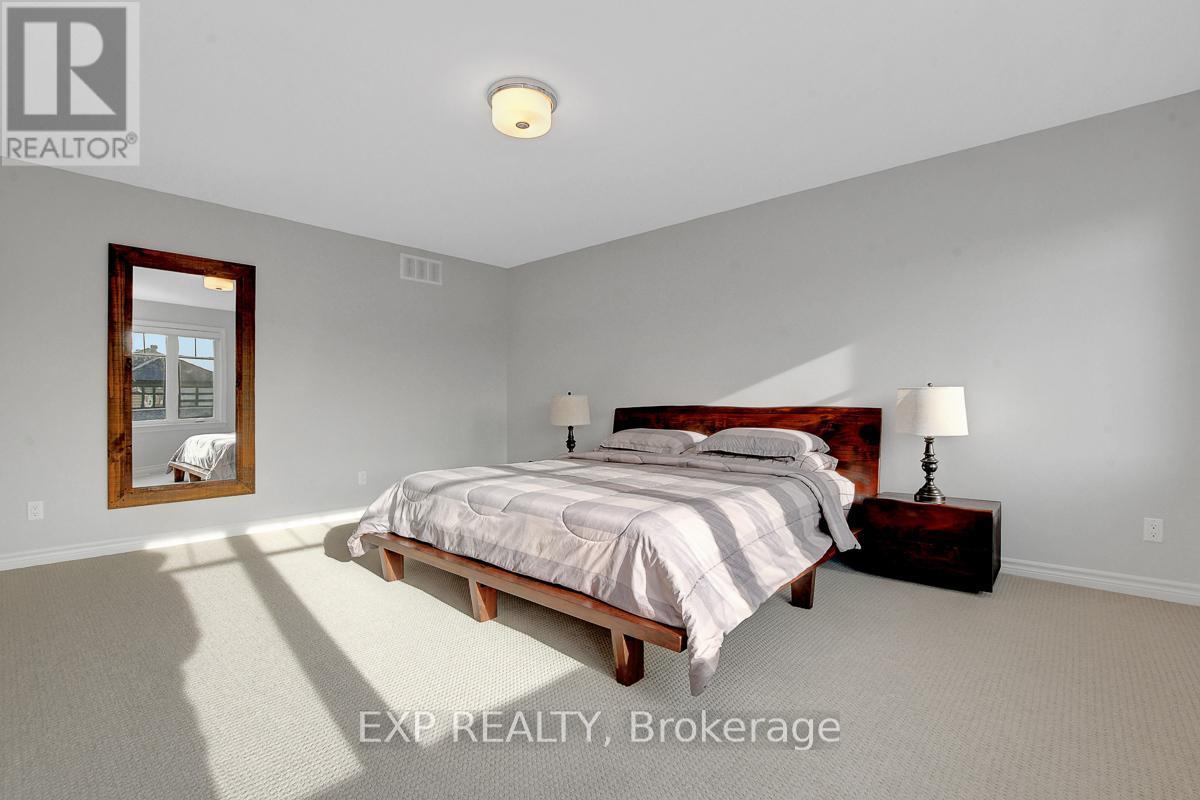












20 ANGEL HEIGHTS

,
Ottawa,




Ontario
K2S2N3

