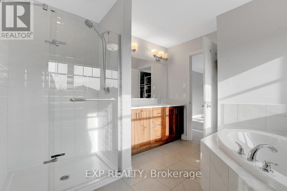 












20 ANGEL HEIGHTS

,
Ottawa,




Ontario
K2S2N3

