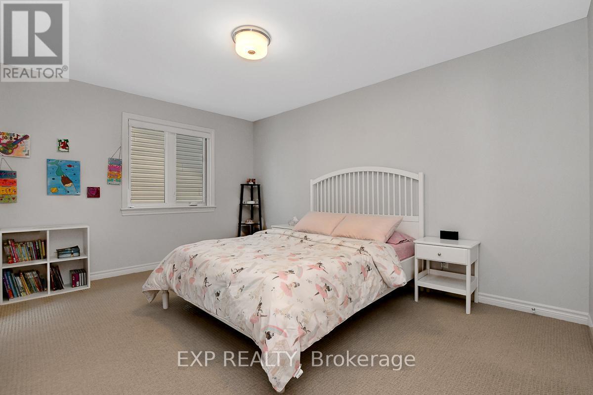 












20 ANGEL HEIGHTS

,
Ottawa,




Ontario
K2S2N3

