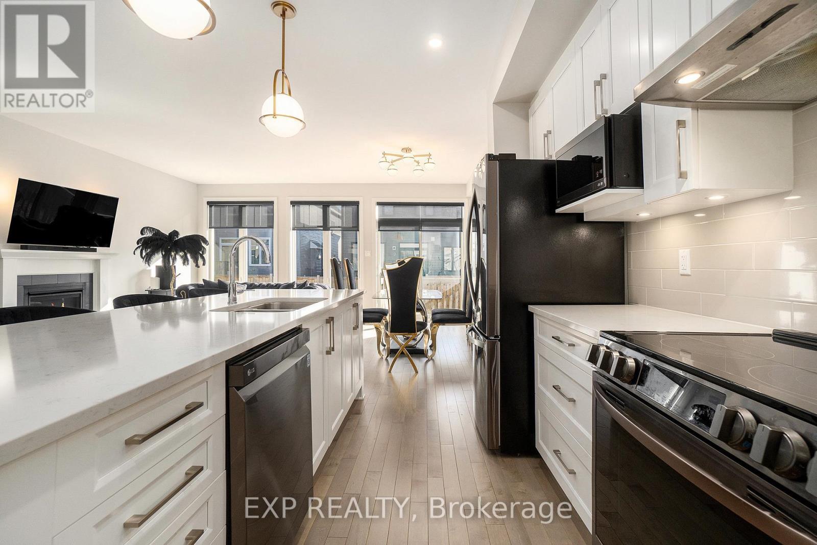 












178 ANGELONIA CRESCENT

,
Ottawa,




Ontario
K1T0Y4

