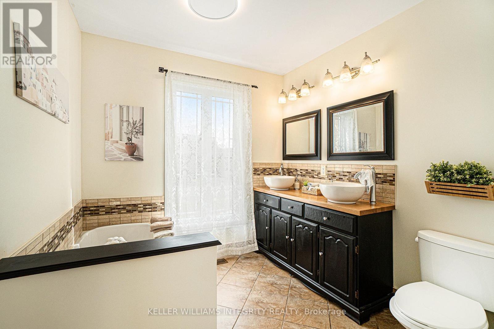 












55 ROWAN DRIVE

,
South Dundas,




Ontario
K0C1X0

