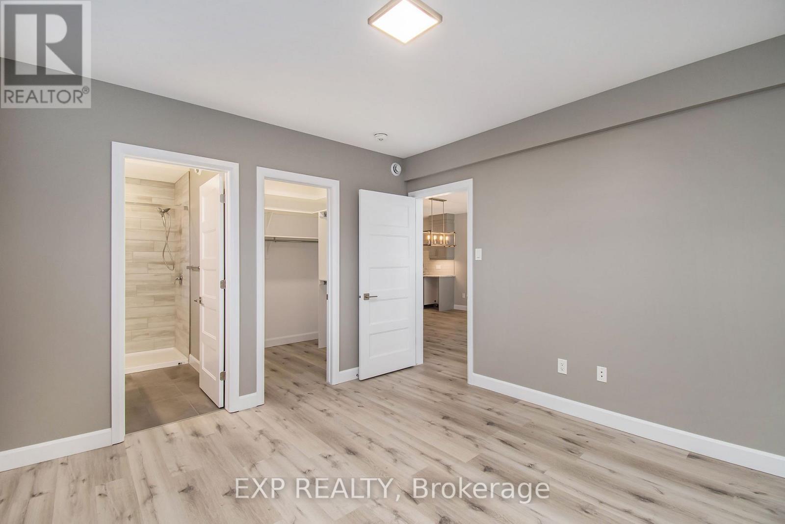 












1206 STE MARIE STREET

,
Russell,




Ontario
K0A1W0

