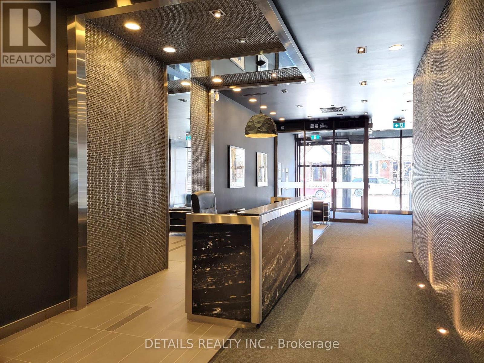 












812 - 224 LYON STREET N

,
Ottawa,




Ontario
K1R5V9

