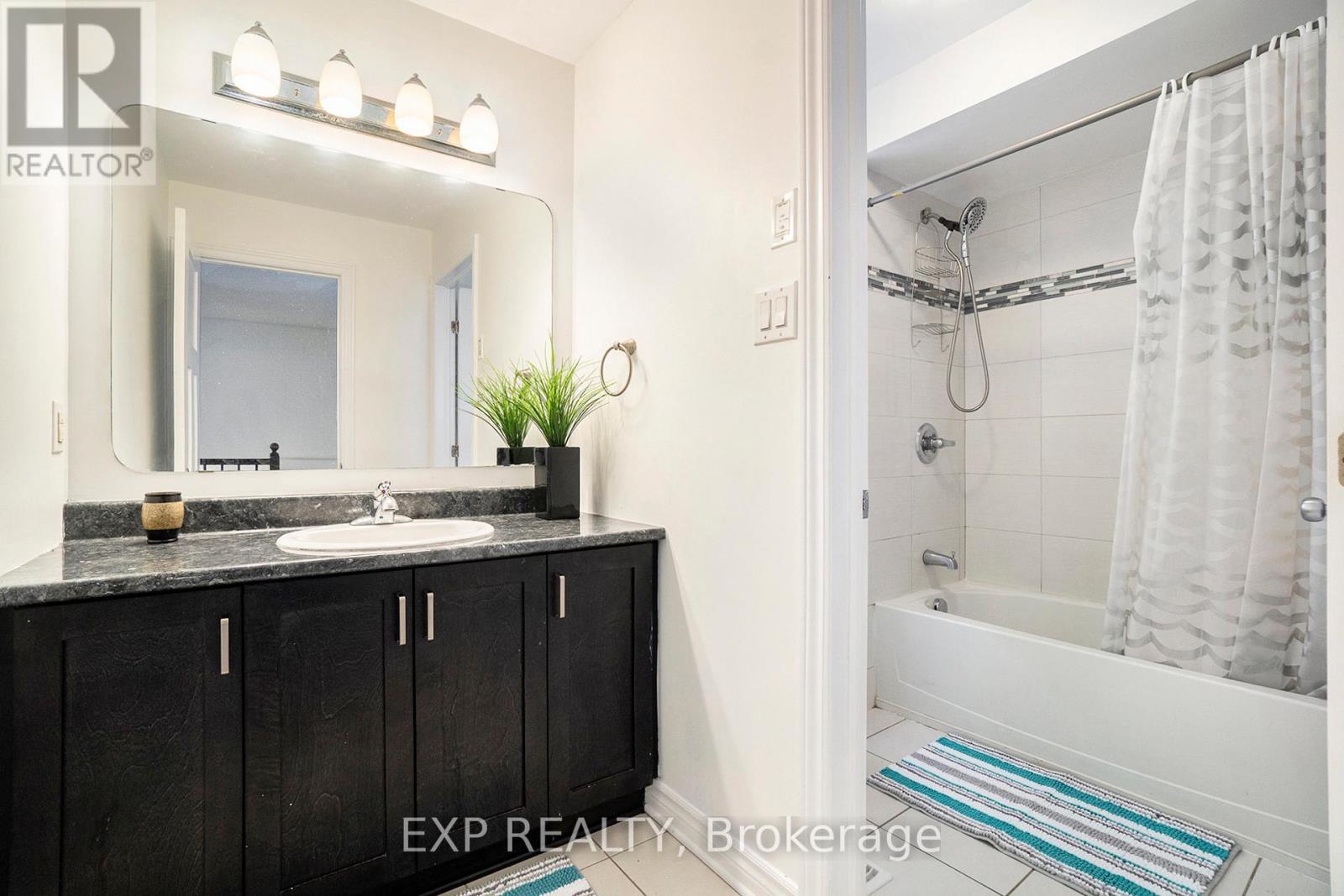 












619 MOORPARK AVENUE

,
Ottawa,




Ontario
K2M0B6

